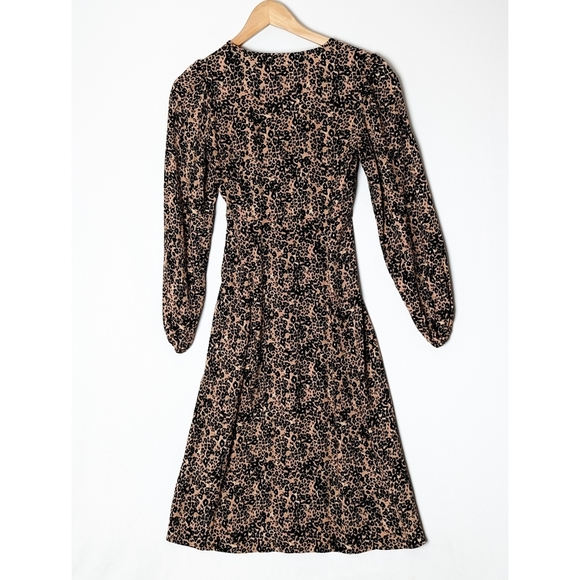 WILFRED New Gallery Dress Midi Long Sleeve Leopard Animal Print XXS Aritzia - Picture 9 of 16